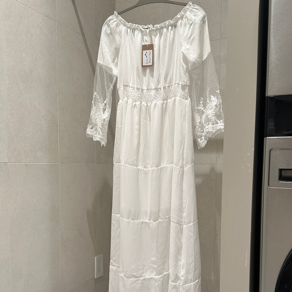 Boho Beach Hut Maxi Dress. White. NWT